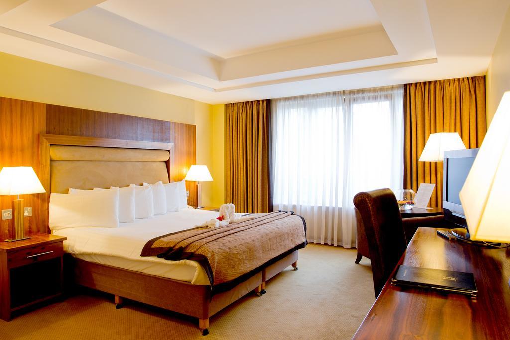 Annebrook House Hotel Μουλινγκάρ Εξωτερικό φωτογραφία